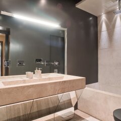 Rent In Rome - Vatican Deluxe in Rome, Italy from 313$, photos, reviews - zenhotels.com bathroom
