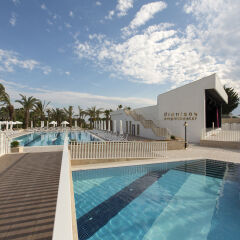 Отель Kirman Sidemarin Beach & Spa - All Inclusive с домашними животными