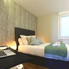 Отель The Zu Suite Apartment Испания, Сан-Себастьян - отзывы, цены и фото номеров - забронировать отель The Zu Suite Apartment онлайн комната для гостей фото 2