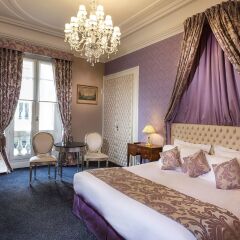 Отель Hôtel Claridge комната для гостей