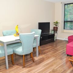 Отель Amazing stay at exquisite 1BR apartment Канада, Ванкувер - отзывы, цены и фото номеров - забронировать отель Amazing stay at exquisite 1BR apartment онлайн комната для гостей фото 5