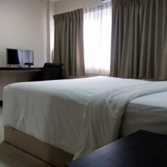 My Hotel Herrity Бангкок комната для гостей