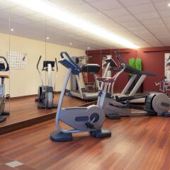 Отель Mercure Brussels Airport фитнесс-зал