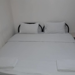 Апартаменты Freesia Saladaeng Silom Apartments Бангкок фото 8