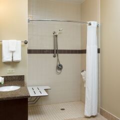 Отель Staybridge Suites Columbus Polaris ванная