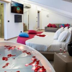 Отель You & Me Beach Hotel Италия, Римини - отзывы, цены и фото номеров - забронировать отель You & Me Beach Hotel онлайн сейф в номере
