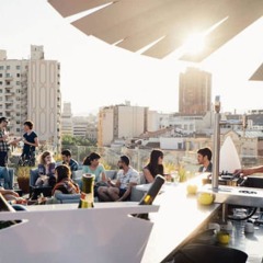 Yurbban Trafalgar Hotel городской автобус