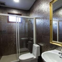Отель Yodsiam Hostel Таиланд, Бангкок - отзывы, цены и фото номеров - забронировать отель Yodsiam Hostel онлайн ванная