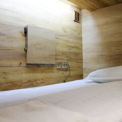 Отель Capsule Hotel Кыргызстан, Бишкек - 1 отзыв об отеле, цены и фото номеров - забронировать отель Capsule Hotel онлайн комната для гостей фото 3