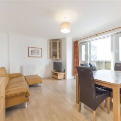 Отель Quiet Elegant 2 Beds 2 Bath Trafalgar Square Лондон комната для гостей