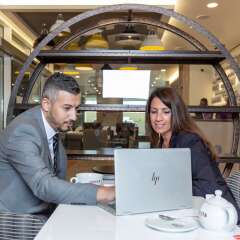 Отель Premier Inn Dubai Al Jaddaf интерьер отеля фото 3