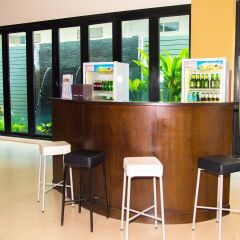 Отель PGS Hotels Patong гостиничный бар