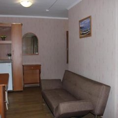 Дом рыбака в Хабаровске отзывы, цены и фото номеров - забронировать гостиницу Дом рыбака онлайн Хабаровск комната для гостей фото 4