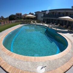 Отель Finikas Garden Beach Resort Nikiti бассейн фото 3