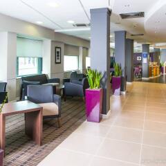 Отель Holiday Inn Express Glasgow City Centre Riverside интерьер отеля фото 2
