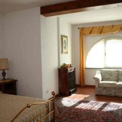 Отель Agriturismo Podere Bucine Basso Италия, Лари - отзывы, цены и фото номеров - забронировать отель Agriturismo Podere Bucine Basso онлайн комната для гостей фото 4