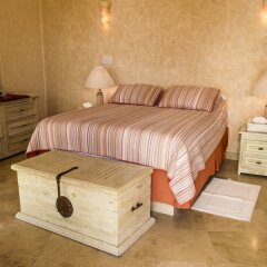 Отель Villa Stein 4 Bedrooms 4.5 Bathrooms Villa Педрегал комната для гостей фото 3