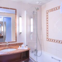 Отель Hôtel Vacances Bleues Villa Modigliani ванная
