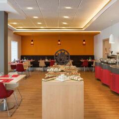 Ibis Izmir Alsancak Турция, Измир - 1 отзыв об отеле, цены и фото номеров - забронировать отель Ibis Izmir Alsancak онлайн питание фото 3