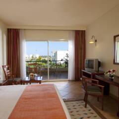 Royal Pharaoh Makadi - Hotel & Resort комната для гостей