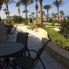 Отель Coral Beach Resort балкон