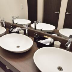 Guest House Gifuhashima COCONE - Hostel Хашима ванная