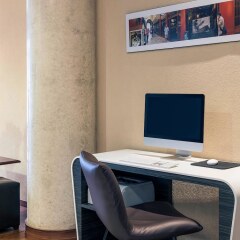 Отель Mercure Lyon Part Dieu Франция, Лион - 2 отзыва об отеле, цены и фото номеров - забронировать отель Mercure Lyon Part Dieu онлайн интерьер отеля фото 3