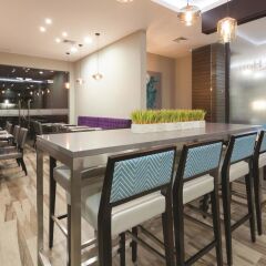 LQ Hotel Tegucigalpa гостиничный бар
