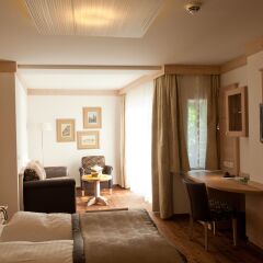 Отель Romantikhotel Die Gersberg Alm Австрия, Зальцбург - отзывы, цены и фото номеров - забронировать отель Romantikhotel Die Gersberg Alm онлайн комната для гостей фото 5