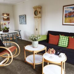 Апартаменты Ascot Apartments комната для гостей