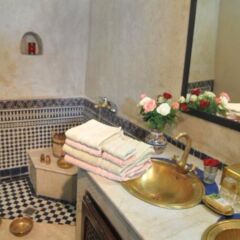 Отель Riad Adarissa Марокко, Фес - отзывы, цены и фото номеров - забронировать отель Riad Adarissa онлайн бассейн фото 2