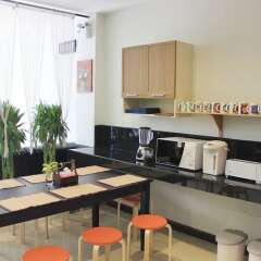 Ananas Phuket Central Hostel Пхукет питание