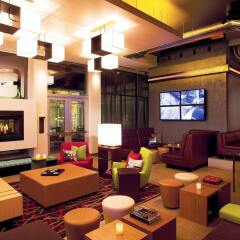 Отель Aloft Portland Airport at Cascade Station интерьер отеля фото 3