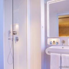 Hotel Gabriel Paris ванная