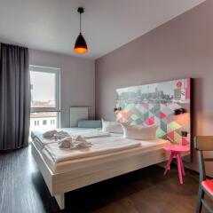 MEININGER Hotel Berlin Alexanderplatz 2* Стандартный номер с различными типами кроватей фото 3