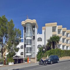 Отель Sol Lunamar Apartamentos - Adults Only парковка