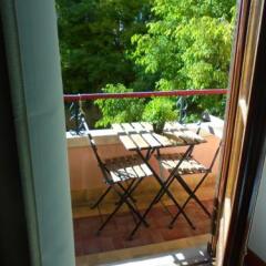 Отель Alfama 3B - Balby's Bed&Breakfast фото 10