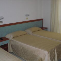 Hotel Sirena Римини комната для гостей фото 2