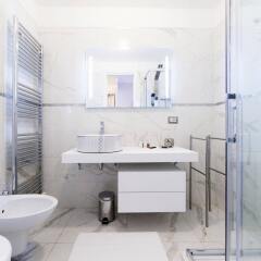 Отель Heart Milan Apartments Repubblica Италия, Милан - отзывы, цены и фото номеров - забронировать отель Heart Milan Apartments Repubblica онлайн ванная фото 2