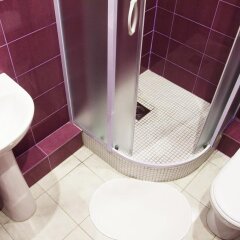 Гостиница Hostel Krasnogorskiy B R в Красногорске отзывы, цены и фото номеров - забронировать гостиницу Hostel Krasnogorskiy B R онлайн Красногорск ванная