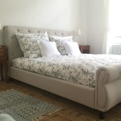 Апартаменты Apartment in heart of historic Saumur Сомюр комната для гостей фото 5