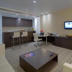 Отель Crowne Plaza Abu Dhabi Yas Island комната для гостей