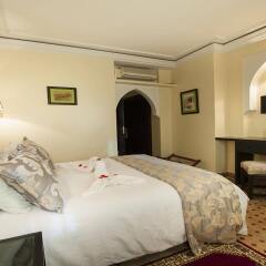 Hotel Le Caspien комната для гостей
