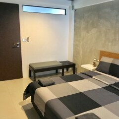 Отель The Lofts Eco Phaholyothin 24 Station Таиланд, Бангкок - отзывы, цены и фото номеров - забронировать отель The Lofts Eco Phaholyothin 24 Station онлайн комната для гостей фото 3