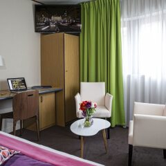 Отель Hôtel Paris Louis Blanc - Paris 10 удобства в номере фото 2