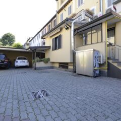 Отель Florence Милан парковка