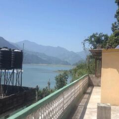 Отель Peace Guest House Pokhara Непал, Покхара - отзывы, цены и фото номеров - забронировать отель Peace Guest House Pokhara онлайн приотельная территория
