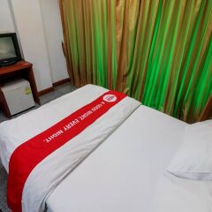 Отель Nida Rooms Petkasem 581 Golden Place комната для гостей