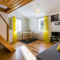 Апартаменты Lisbon Cosy in the Castle Apartment комната для гостей фото 5