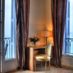 Отель Hôtel La Pérouse Франция, Ницца - 2 отзыва об отеле, цены и фото номеров - забронировать отель Hôtel La Pérouse онлайн балкон